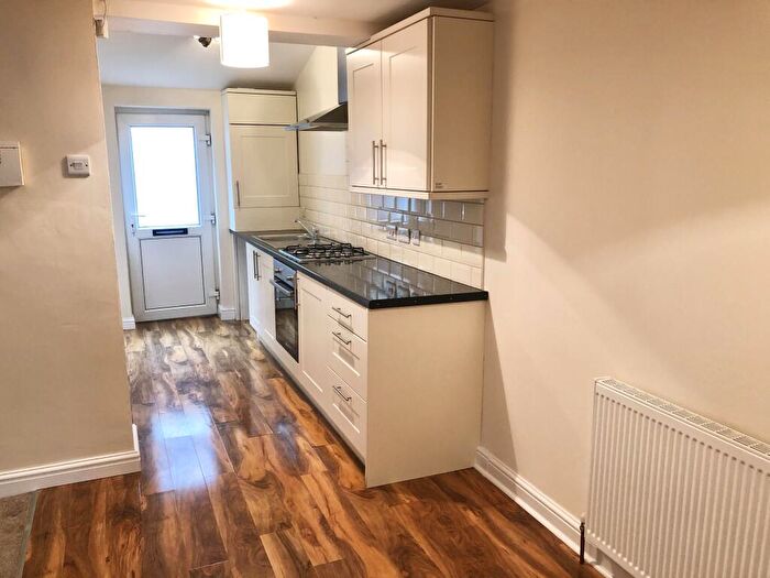 1 Bedroom Apartment To Rent In Gleadless Road, Sheffield, S2