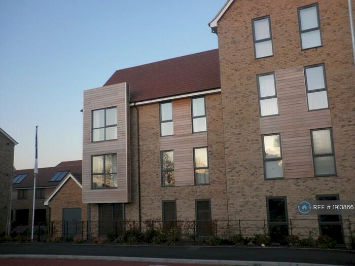 2 Bedroom Flat To Rent In Burlton Road, Cambridge, CB3