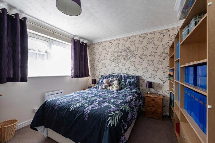 3 Bedroom Detached House For Sale In Milton Road, Milborne St Andrew, DT11