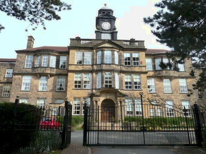 2 Bedroom Apartment To Rent In The Mansion, Lady Lane, Bingley, West Yorkshire, BD16