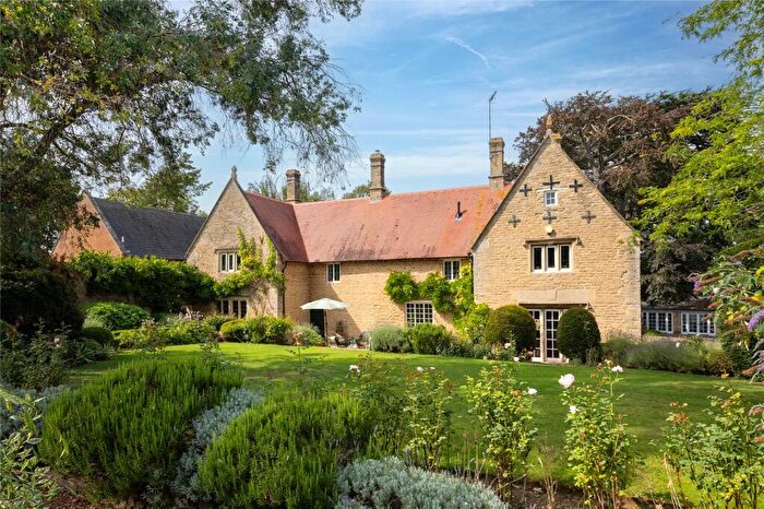 7 Bedroom Detached House For Sale In Higham Road, Stanwick, Wellingborough, Northamptonshire, NN9