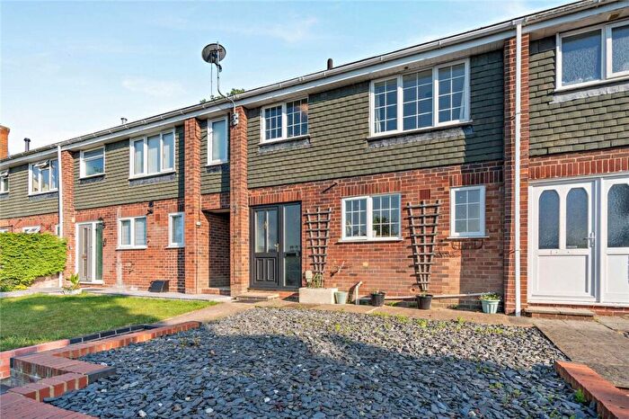 3 Bedroom Terraced House For Sale In Anchor Road, Kingsclere, Newbury, Hampshire, RG20