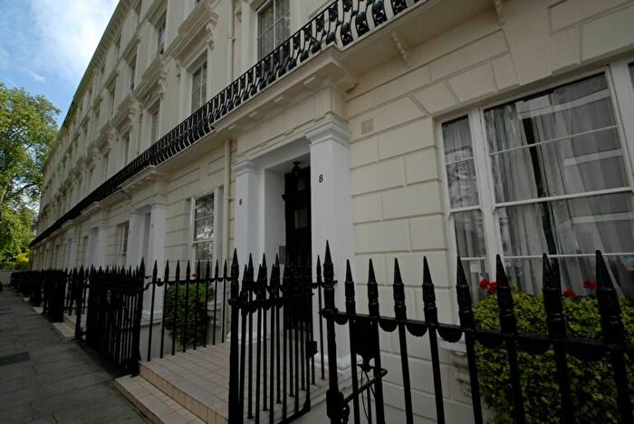Studio To Rent In Craven Hill Gardens, London, W2