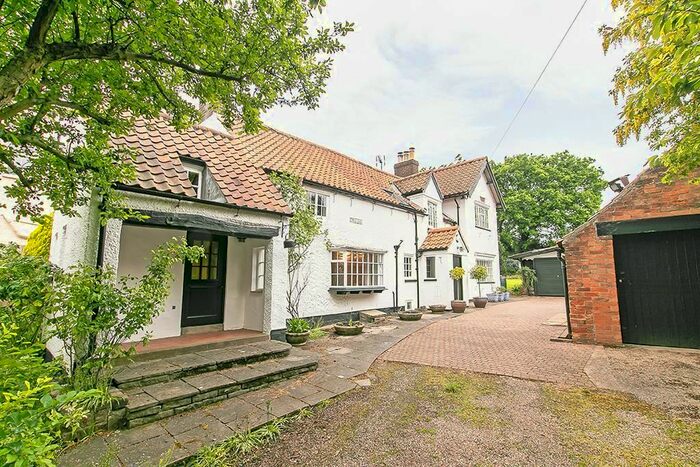 3 Bedroom Cottage To Rent In Main Street, Woodborough, Nottingham, NG14