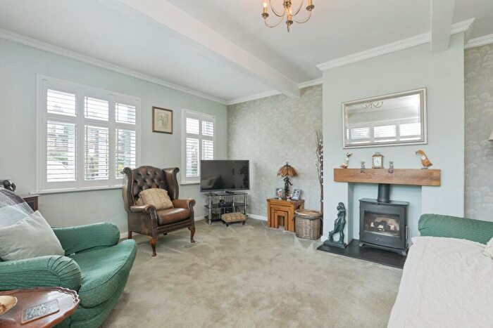 2 Bedroom Semi Detached House For Sale In Rushmore Hill, Orpington, BR6