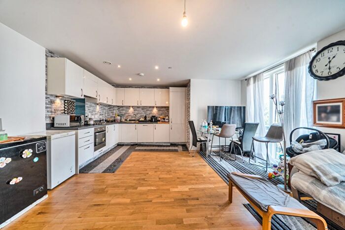 1 Bedroom Flat For Sale In Centralis House, Loampit Vale, SE13
