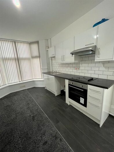 1 Bedroom Flat To Rent In Carlyle Road, Edgbaston, Birmingham, B16
