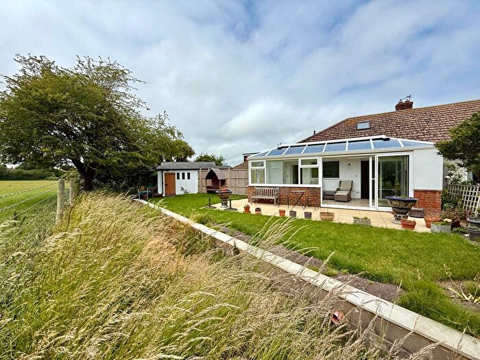 2 Bedroom Bungalow For Sale In Gorringe Close, Willingdon, Eastbourne, East Sussex, BN20