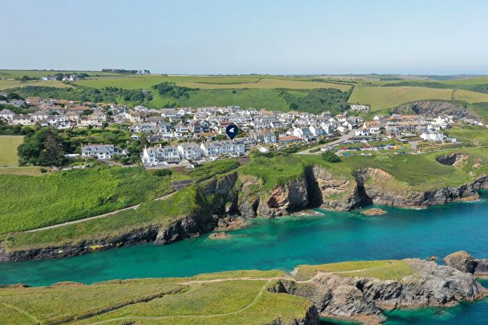 6 Bedroom Terraced House For Sale In The Terrace, Port Isaac, PL29