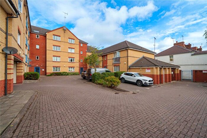 1 Bedroom Apartment For Sale In Brunswick House, Town Centre, Swindon, SN1