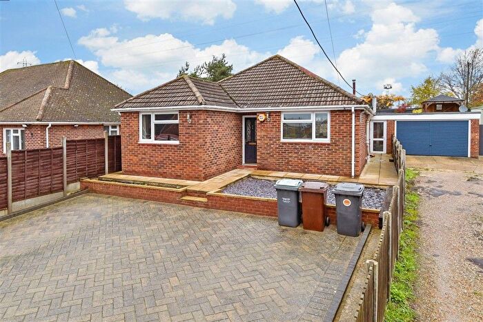 3 Bedroom Detached Bungalow For Sale In Annie Road, Snodland, Kent, ME6