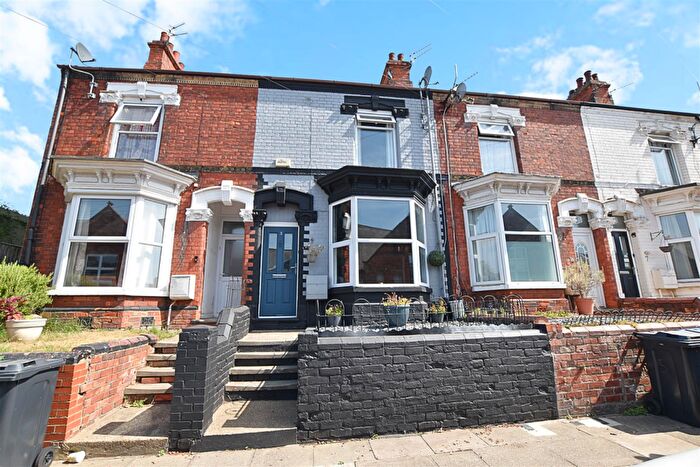 3 Bedroom Terraced House For Sale In Frederick Street, Cleethorpes, DN35