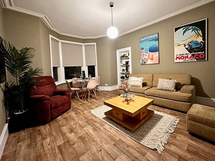 2 Bedroom Detached House To Rent In Bellefield Avenue, Dundee, DD1