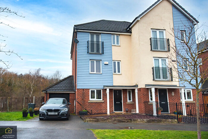 4 Bedroom Semi Detached House For Sale In Wrens Gardens, Wath-upon-dearne, S63