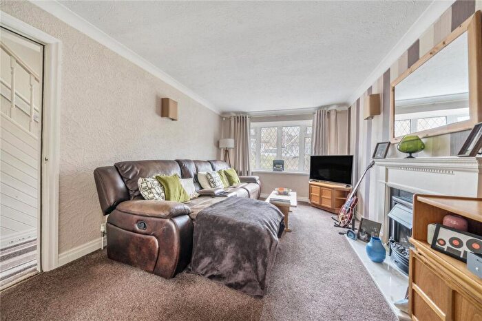 3 Bedroom Semi-Detached House For Sale In Well Garth View, Bramley, Leeds, LS13
