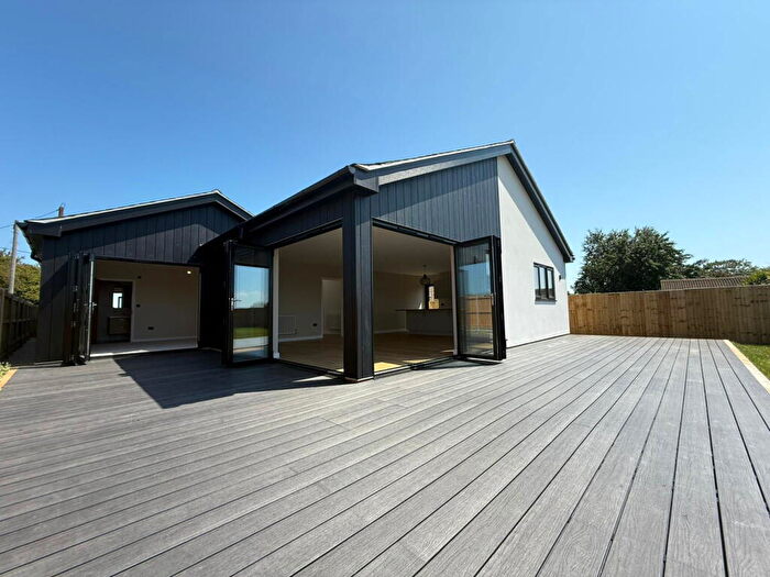 3 Bedroom Detached Bungalow For Sale In Laundry Road, Minster, Ramsgate, CT12