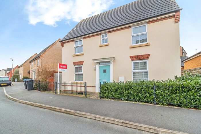 3 Bedroom Semi-Detached House For Sale In Shaw Savill Way, Brooklands, Milton Keynes, Buckinghamshire, MK10