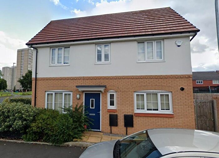 3 Bedroom Semi-Detached House To Rent In Colmore Drive, Greater Manchester, M9