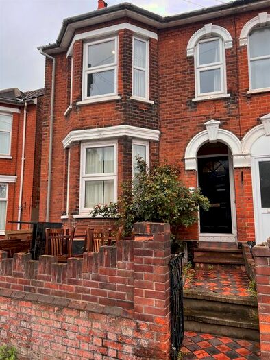 4 Bedroom Terraced House To Rent In Grove Lane, Ipswich, IP4