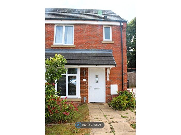 2 Bedroom Semi-Detached House To Rent In Meden Avenue, Mansfield, NG19