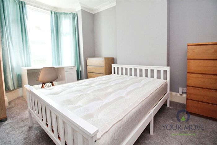 4 Bedroom House To Rent In Mafeking Road, Southsea, Hampshire, PO4