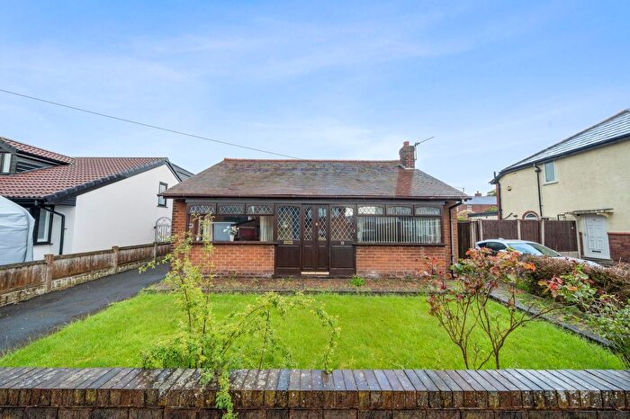 2 Bedroom Detached Bungalow For Sale In Rookery Avenue, Ashton-In-Makerfield, WN4
