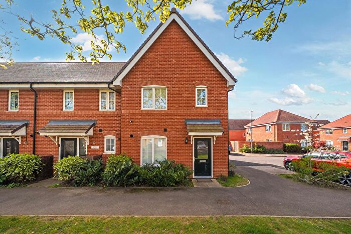 3 Bedroom End Terrace House For Sale In Talavera Road, Canterbury, CT1