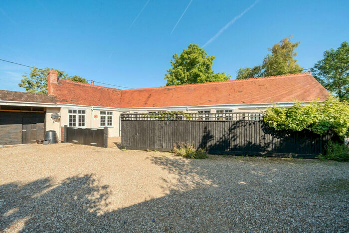 2 Bedroom Bungalow For Sale In Letcombe Regis, Wantage, Oxfordshire, OX12