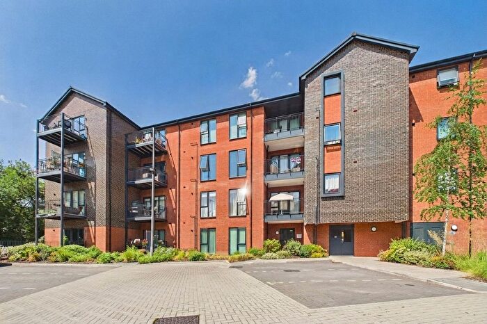 1 Bedroom Flat For Sale In Wellington Road, Wokingham, Berkshire, RG40