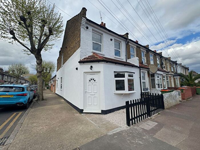 3 Bedroom Semi-detached House For Sale In Market Street, East Ham, London, E6