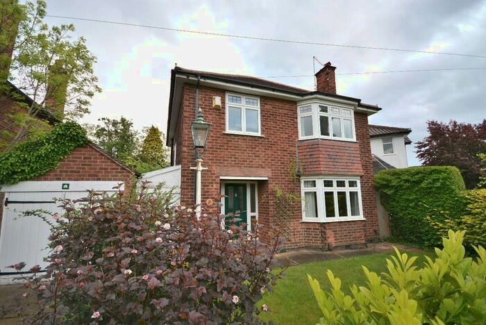 3 Bedroom Detached House To Rent In Wollaton Vale, Wollaton, Nottingham, NG8