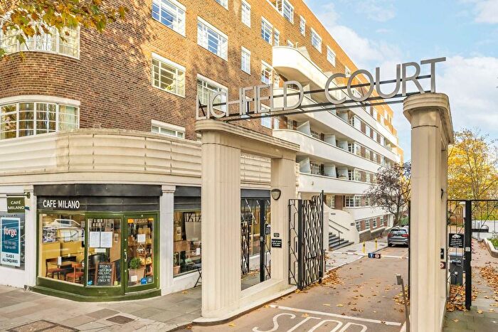 2 Bedroom Flat For Sale In Sheen Road, Richmond, TW9