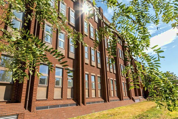 1 Bedroom Flat To Rent In - Baxter Avenue, Southend-On-Sea, SS2