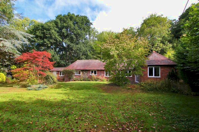 2 Bedroom Detached Bungalow For Sale In Knowle Lane, Halland, East Sussex, BN8