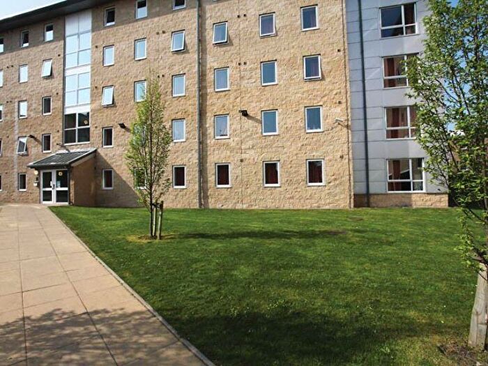 1 Bedroom Flat For Sale In Great Horton Road, Bradford, BD7