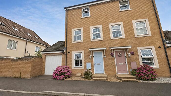 4 Bedroom Town House For Sale In Normandy Drive, Yate, Bristol, BS37