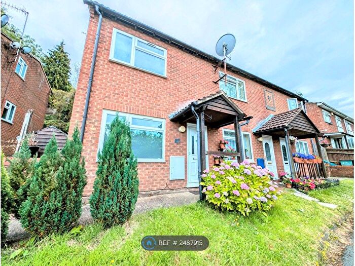 1 Bedroom End Of Terrace House To Rent In Westfield Walk, High Wycombe, HP12