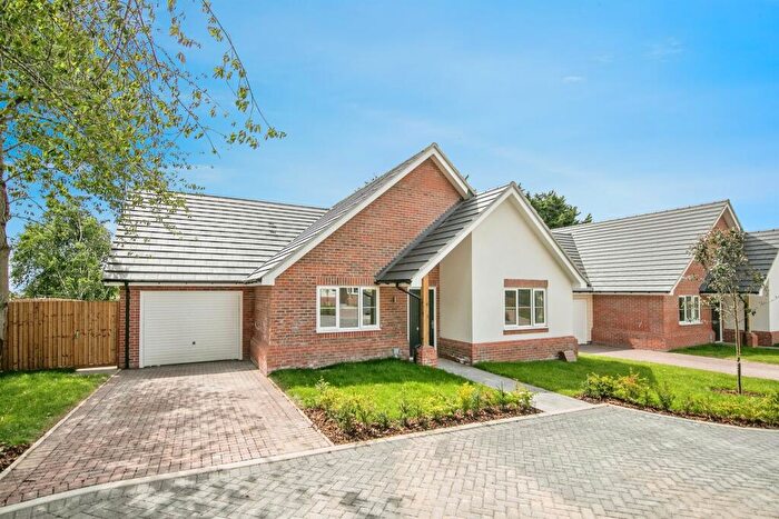 3 Bedroom Detached Bungalow For Sale In Orchard Lane, Harwich, CO12