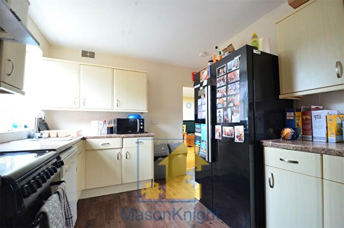 7 Bedroom Semi-Detached House To Rent In Gibbins Road, Selly Oak, B29