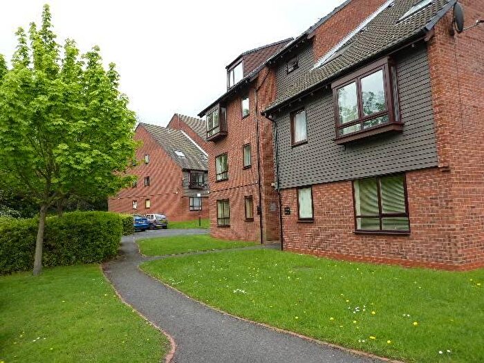 1 Bedroom Flat To Rent In Griffin Gardens, Harborne, B17