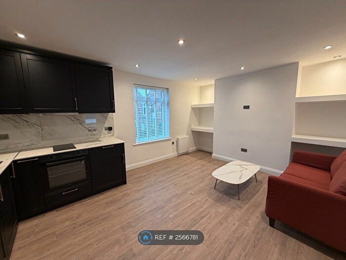 1 Bedroom Flat To Rent In Oxford Road, Reading, RG1