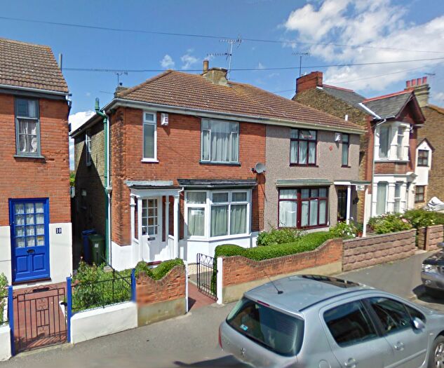 3 Bedroom Semi-Detached House To Rent In Coronation Road, Sheerness, ME12