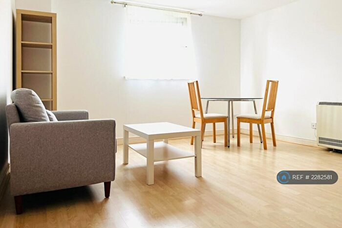 1 Bedroom Flat To Rent In Greenfell Mansions, London, SE8