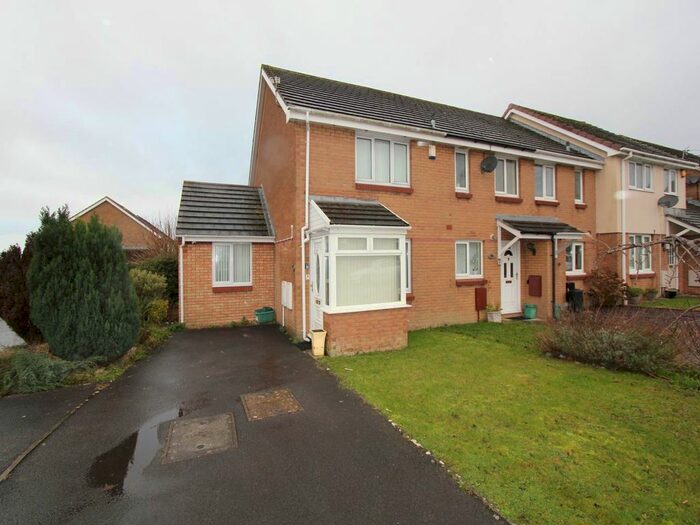 2 Bedroom Property To Rent In The Wheate Close, Rhoose, Vale Of Glamorgan, CF62