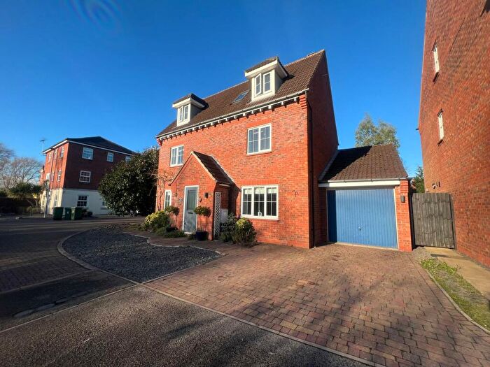5 Bedroom Detached House To Rent In Lockside Close, Glen Parva, Leicester, LE2