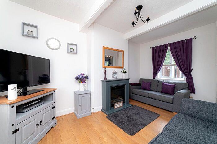 2 Bedroom Semi-Detached House For Sale In Windmill Road, Canterbury, CT1