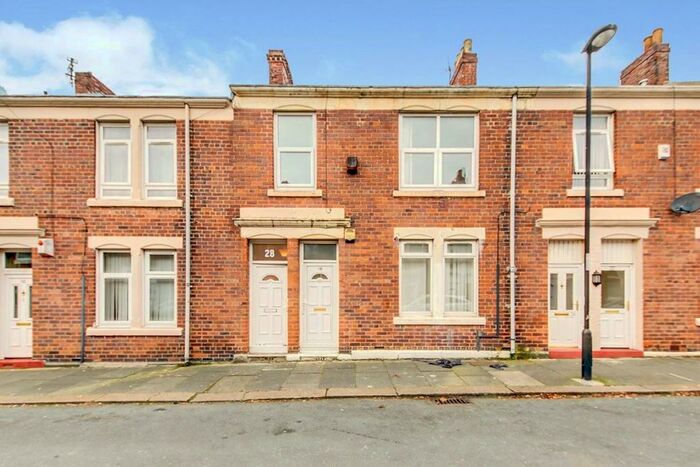 2 Bedroom Flat To Rent In Willow Grove, Wallsend, Tyne And Wear, NE28