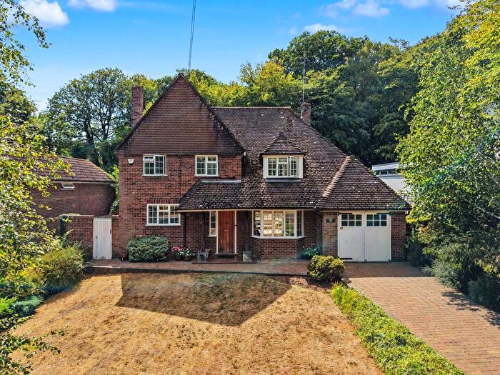 3 Bedroom Detached House To Rent In Bishops Road, Tewin, Welwyn, AL6