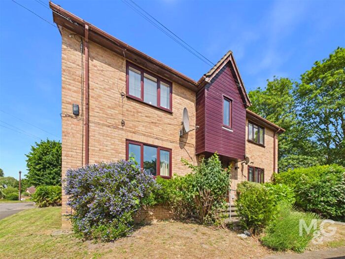 1 Bedroom Apartment For Sale In Riverside Court, Bell Meadow, Bury St. Edmunds, IP32