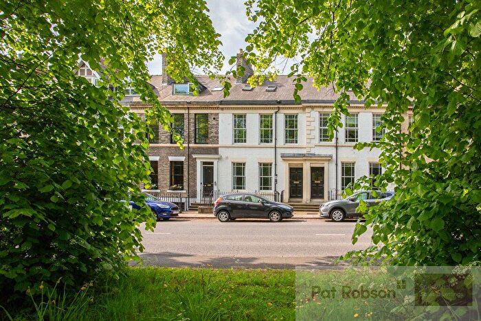 2 Bedroom Apartment To Rent In Sycamore Villas, North Terrace, Spital Tongues, Newcastle Upon Tyne, NE2
